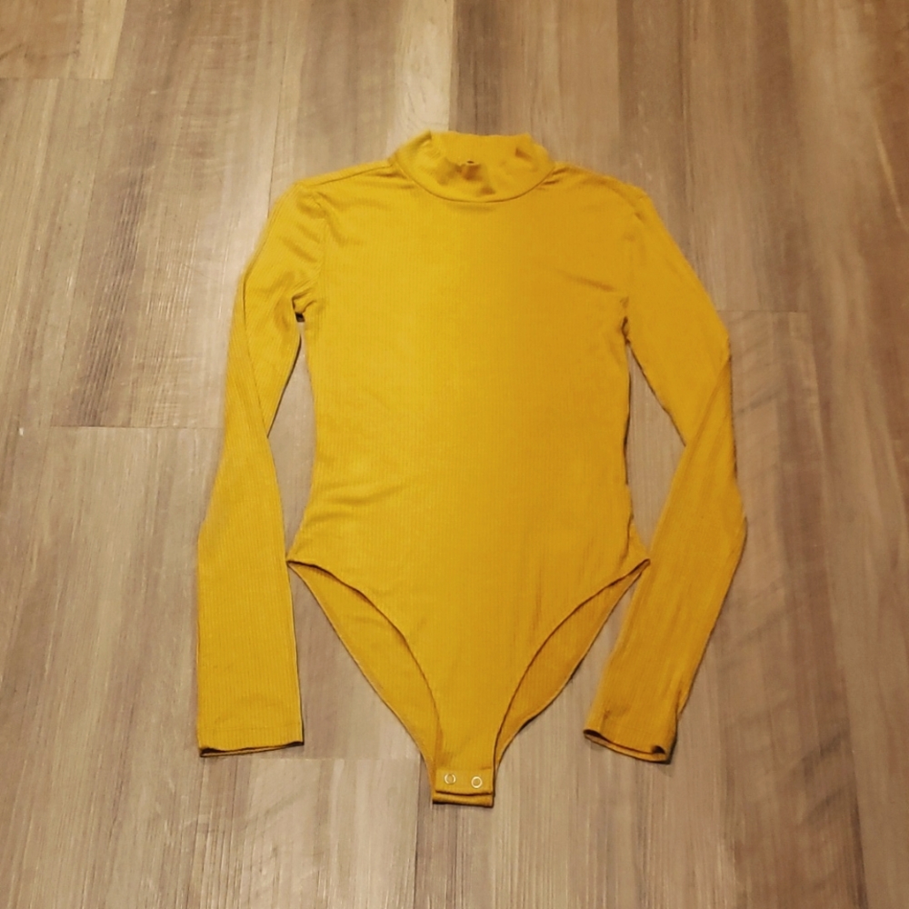 S Forever21 Bodysuit- Great Condition